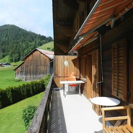 Feutersoey Sleeps 8 Wifi Apartment *