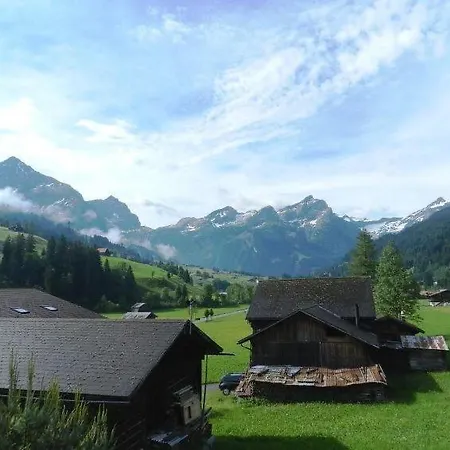 Feutersoey Sleeps 8 Wifi Apartment Gsteig