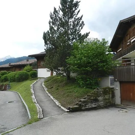 Feutersoey Sleeps 8 Wifi Apartment Gsteig